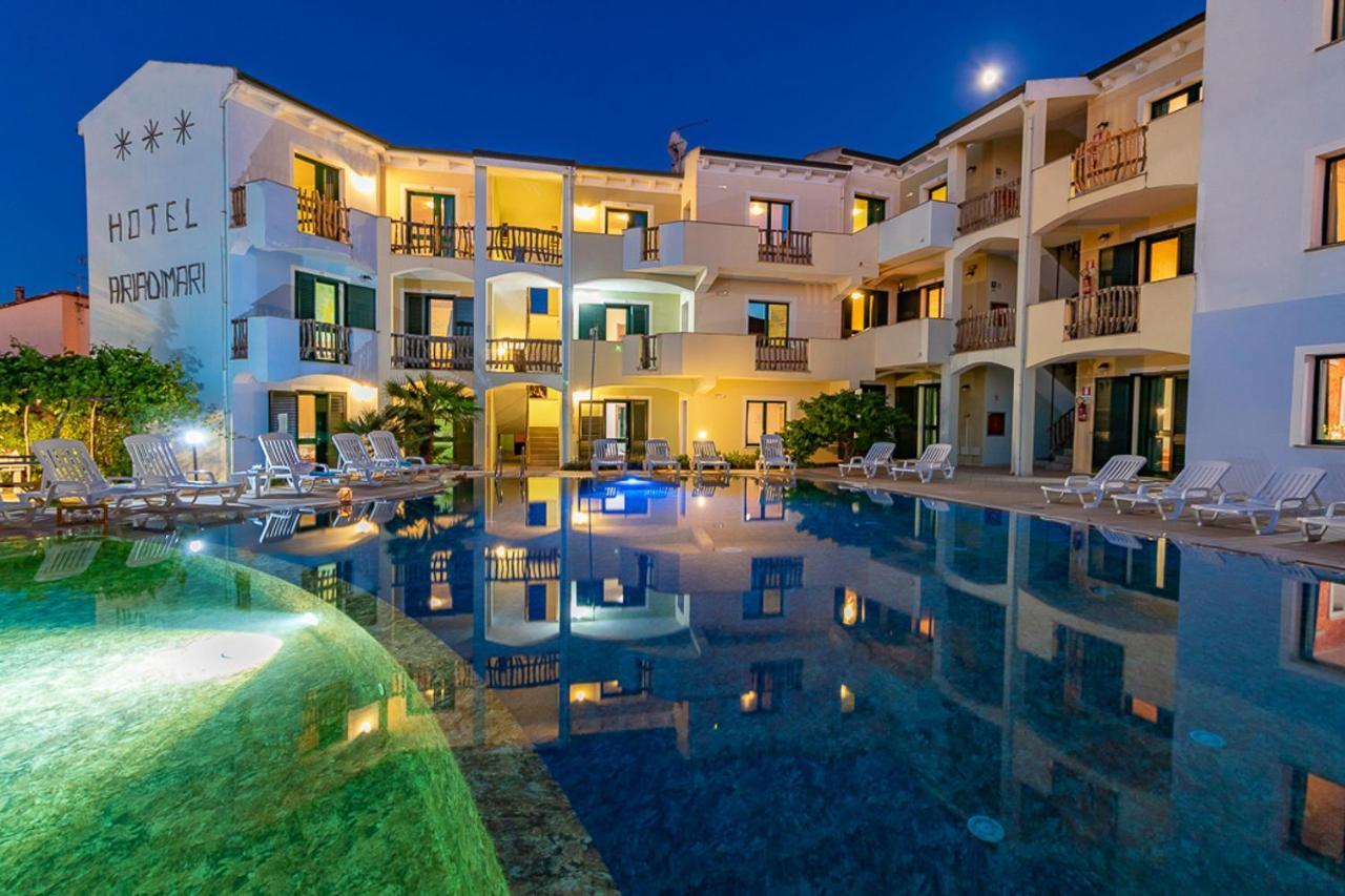 Hotel Ariadimari Valledoria  Buitenkant foto