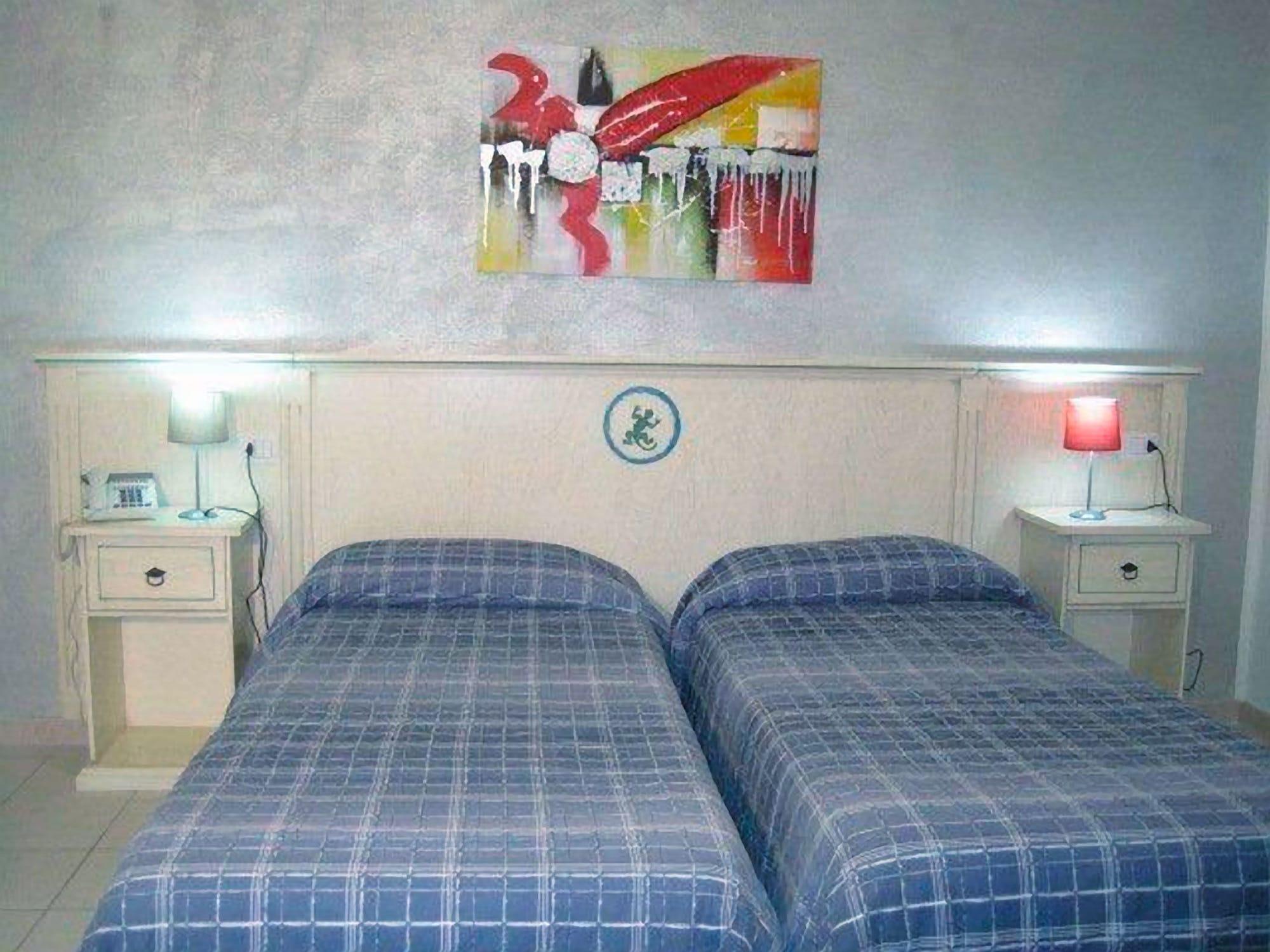 Hotel Ariadimari Valledoria  Buitenkant foto