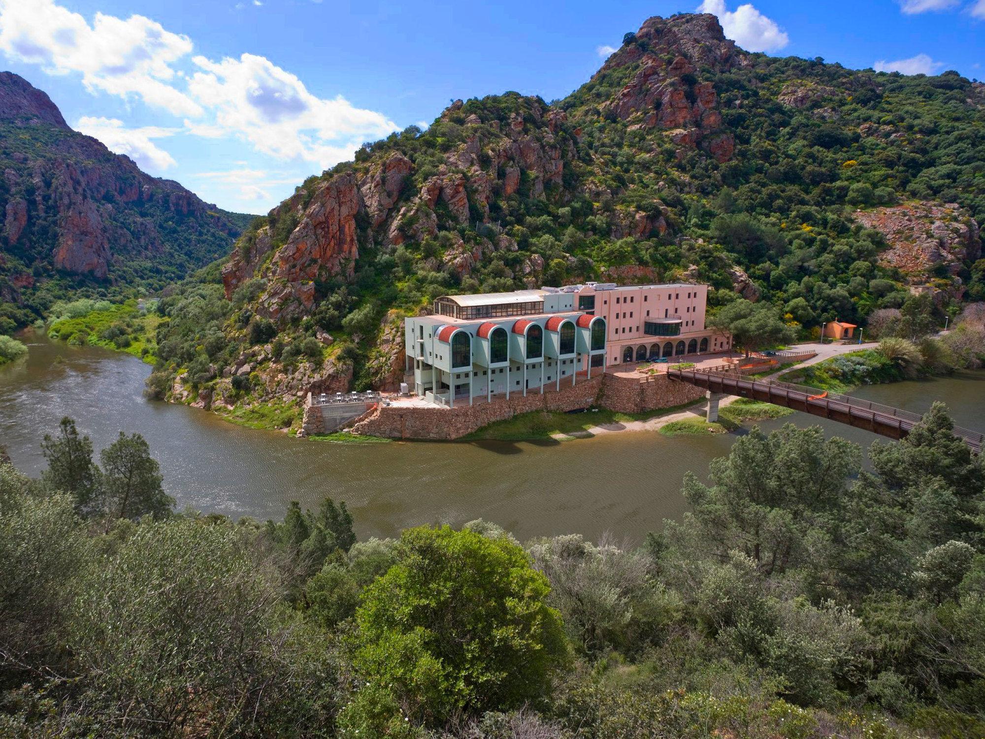 Hotel Ariadimari Valledoria  Buitenkant foto
