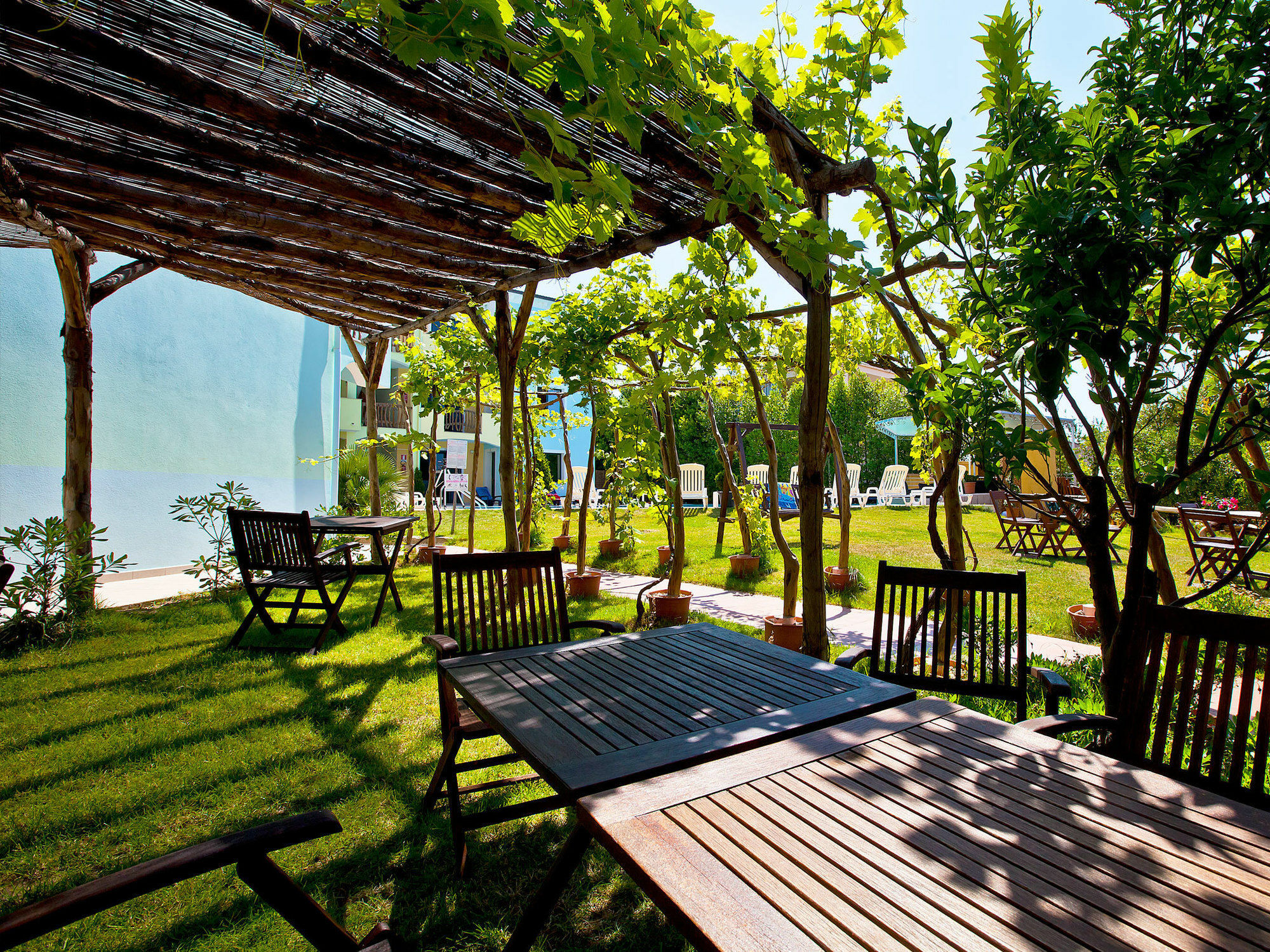 Hotel Ariadimari Valledoria  Buitenkant foto